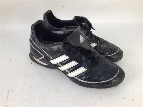 adidas puntero indoor soccer shoes